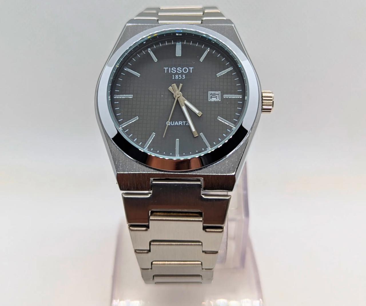 TISSOT QUARTEZ